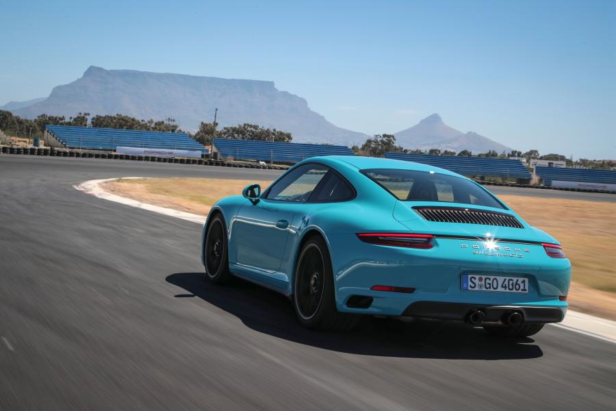  Porsche 911 Carrera GTS Coupe 2017 года  (WW) (фото 4 из 44)